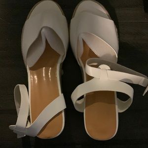 Brand New Emery Rose Buckle Decor Ankle Scrap Peep Toe Wedge Sandals